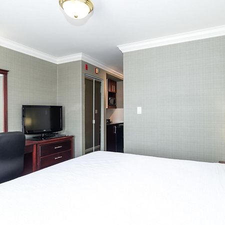 Sandman Hotel Red Deer Zewnętrze zdjęcie
