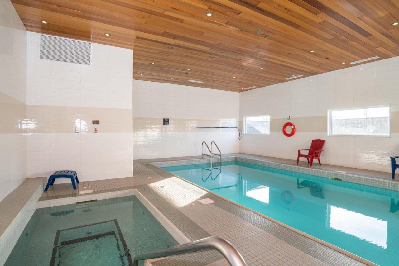 Sandman Hotel Red Deer Zewnętrze zdjęcie