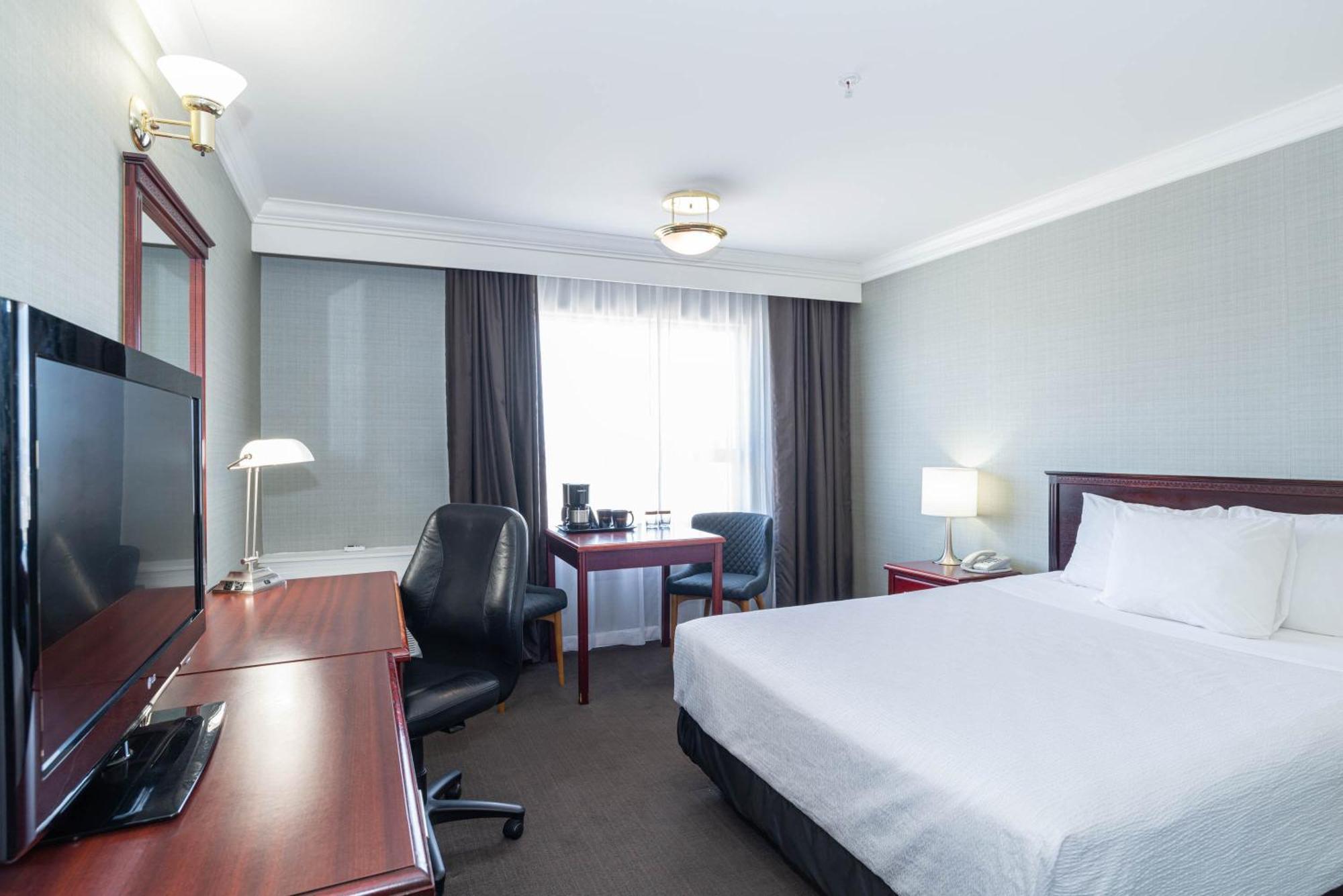 Sandman Hotel Red Deer Zewnętrze zdjęcie