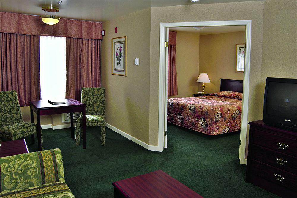 Sandman Hotel Red Deer Zewnętrze zdjęcie